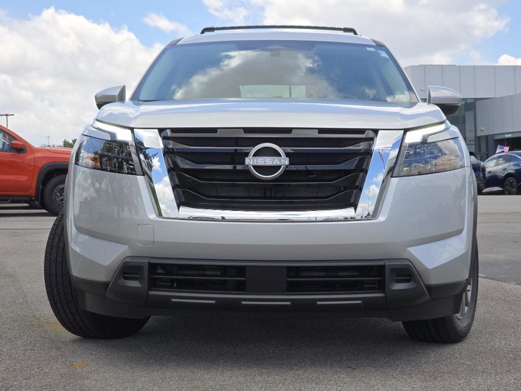 new 2025 Nissan Pathfinder car, priced at $41,775
