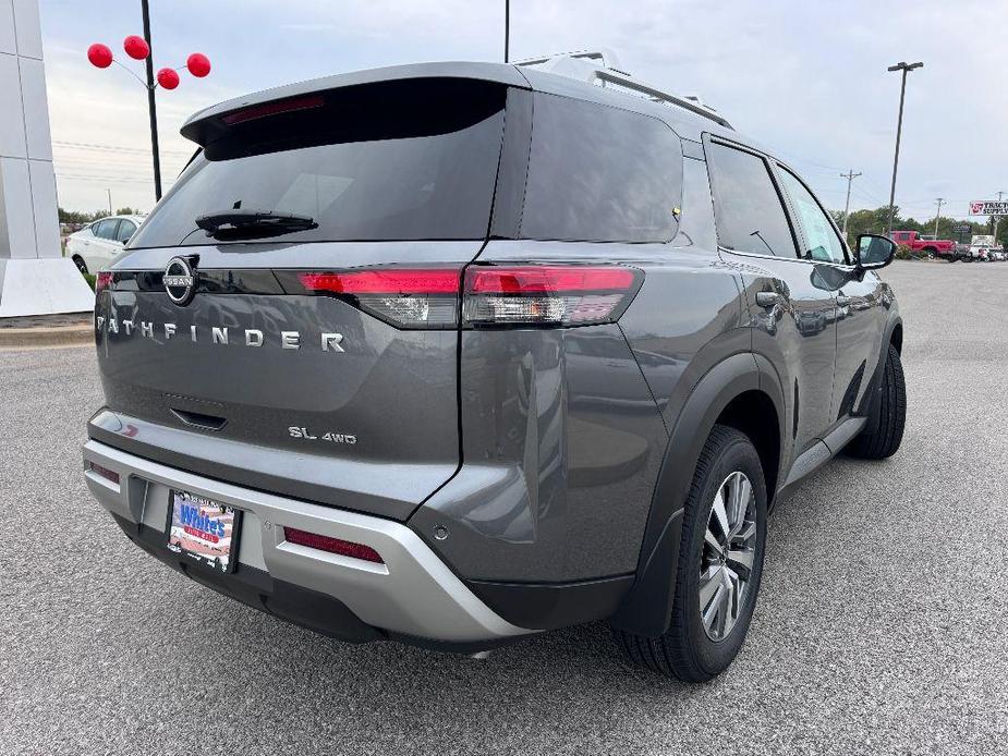 new 2024 Nissan Pathfinder car, priced at $43,977