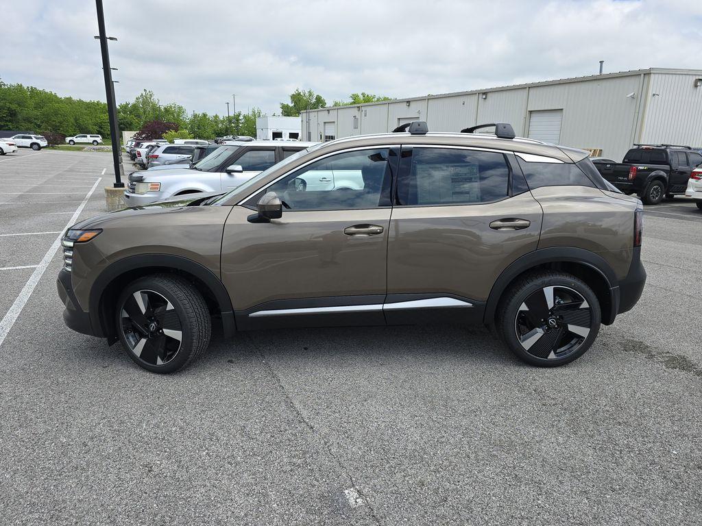 new 2025 Nissan Kicks car, priced at $28,450