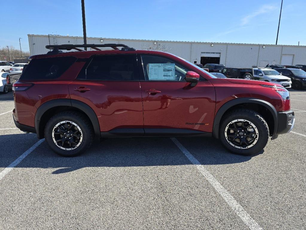 new 2025 Nissan Pathfinder car, priced at $45,575