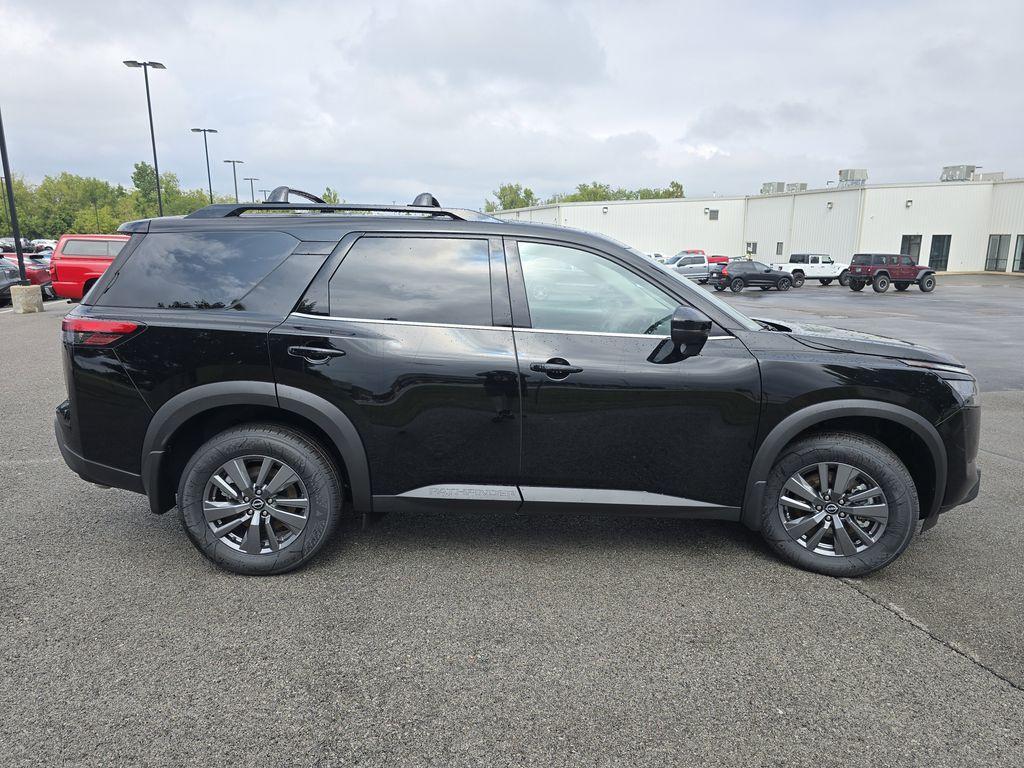 new 2025 Nissan Pathfinder car, priced at $43,865