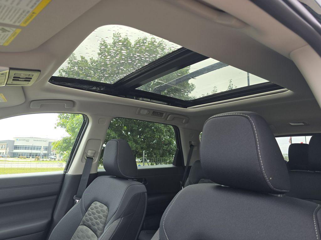 new 2025 Nissan Pathfinder car, priced at $43,865