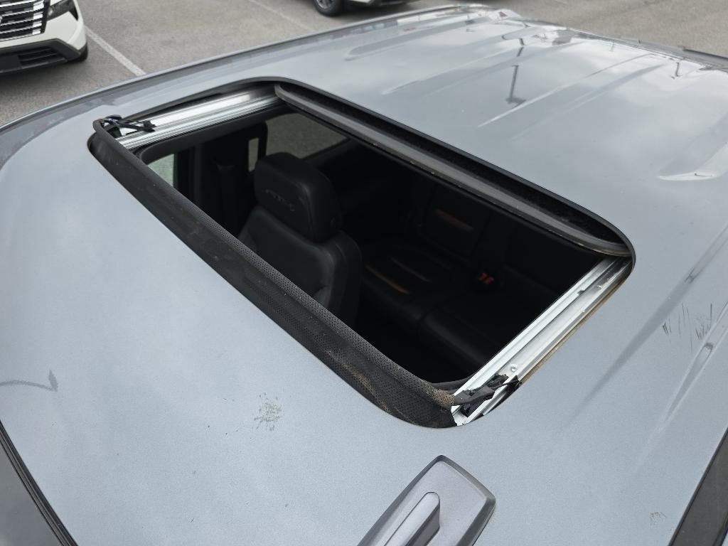 used 2021 GMC Sierra 1500 car, priced at $30,945