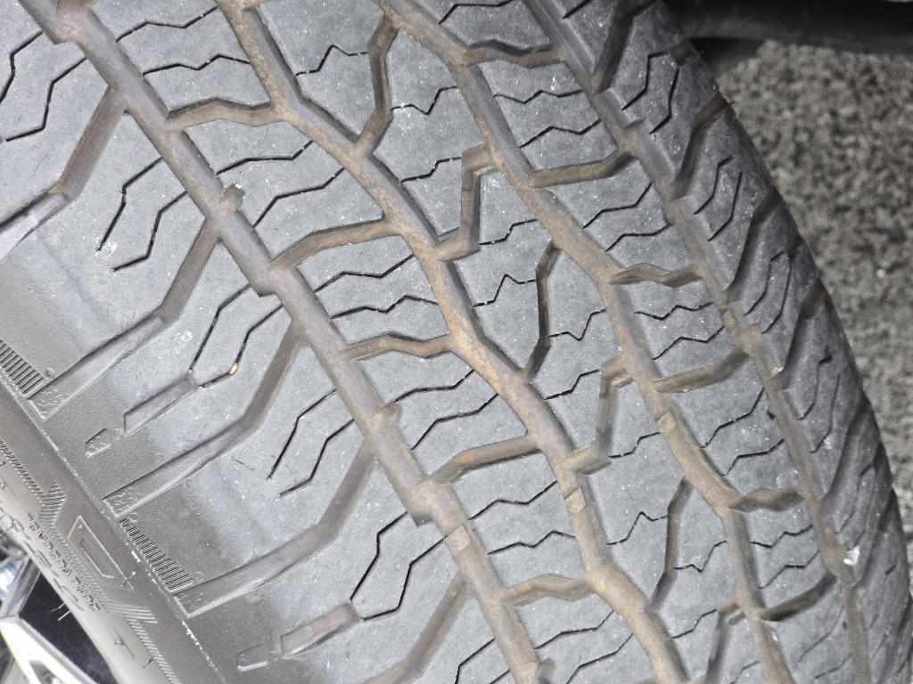 used 2021 GMC Sierra 1500 car, priced at $30,945