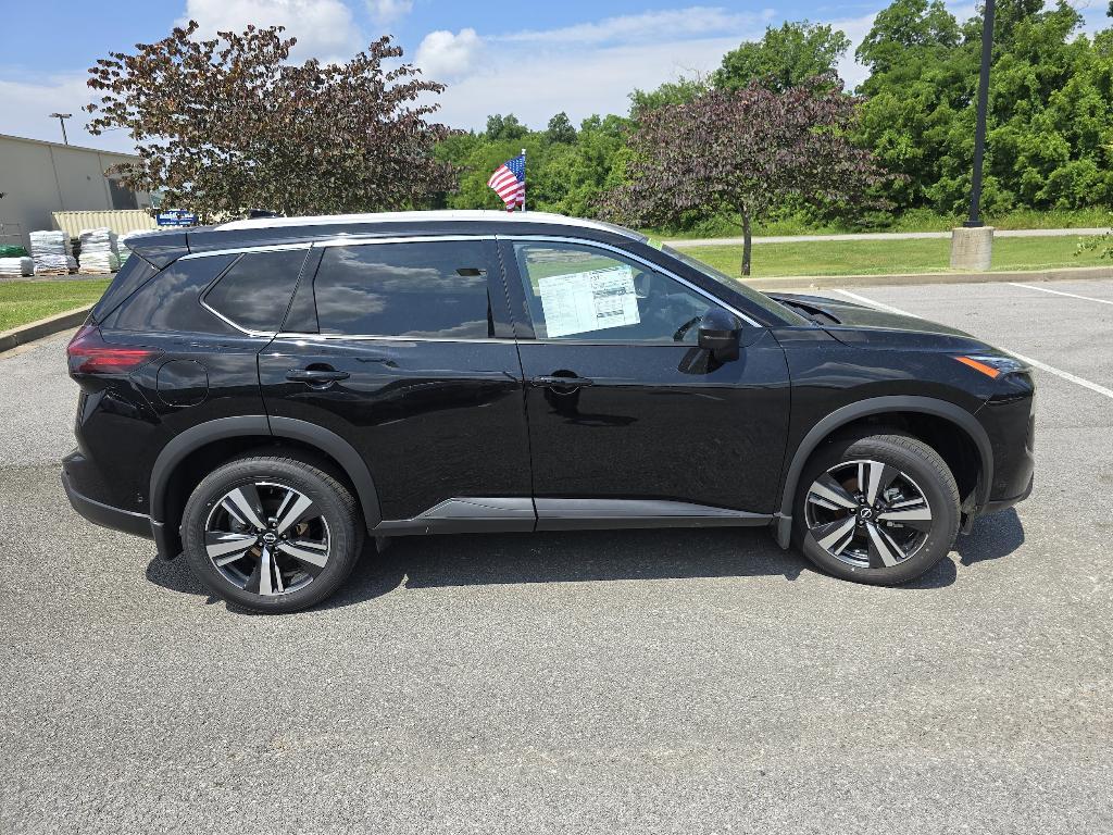 new 2025 Nissan Rogue car, priced at $38,165