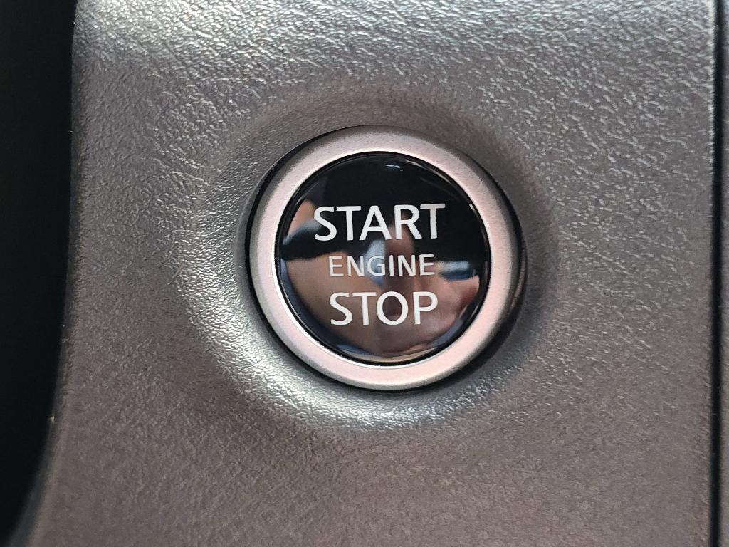 new 2025 Nissan Frontier car, priced at $37,440