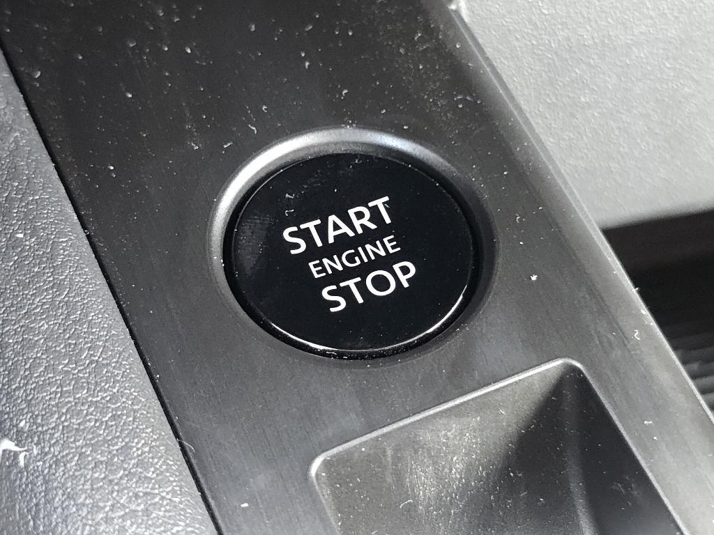 new 2025 Nissan Kicks car, priced at $24,155