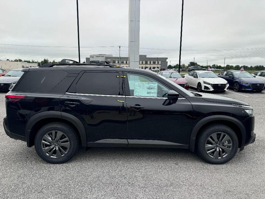 new 2024 Nissan Pathfinder car, priced at $43,236