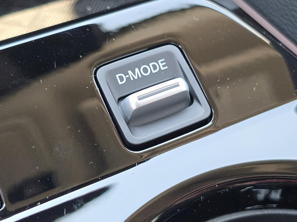 new 2025 Nissan Murano car, priced at $47,995
