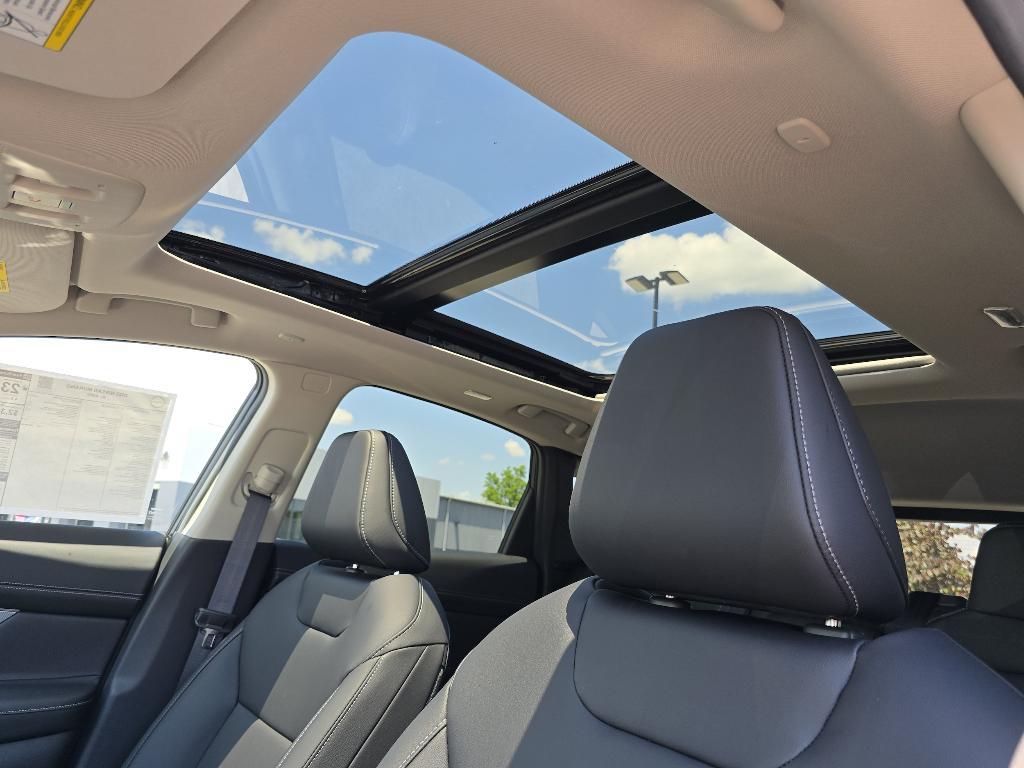 new 2025 Nissan Murano car, priced at $47,995