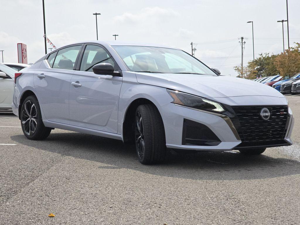 new 2025 Nissan Altima car, priced at $32,040