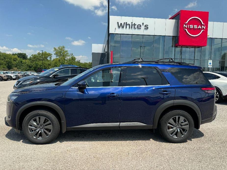 new 2024 Nissan Pathfinder car, priced at $41,271