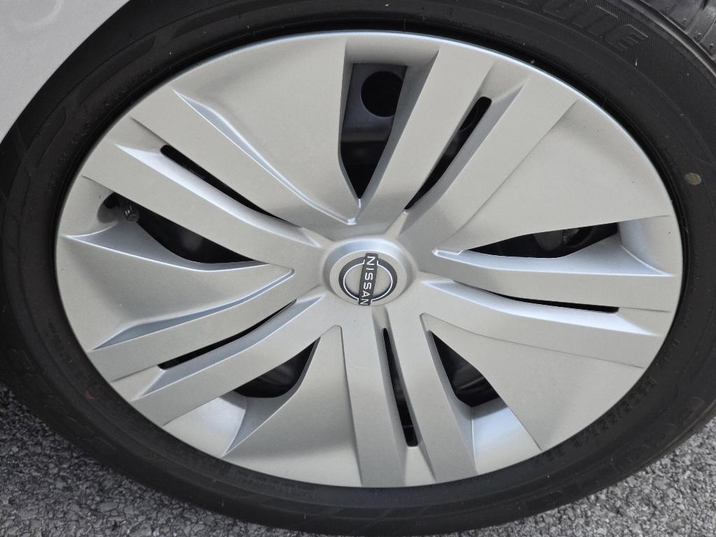 used 2023 Nissan Leaf car, priced at $19,963