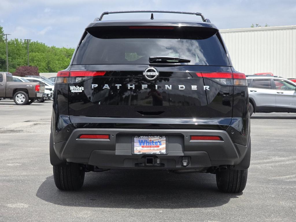 new 2025 Nissan Pathfinder car, priced at $41,775