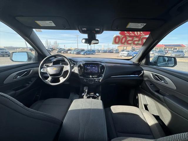 used 2022 Chevrolet Traverse car, priced at $23,995