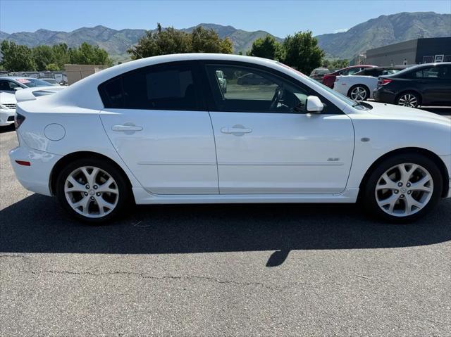 used 2009 Mazda Mazda3 car, priced at $4,995