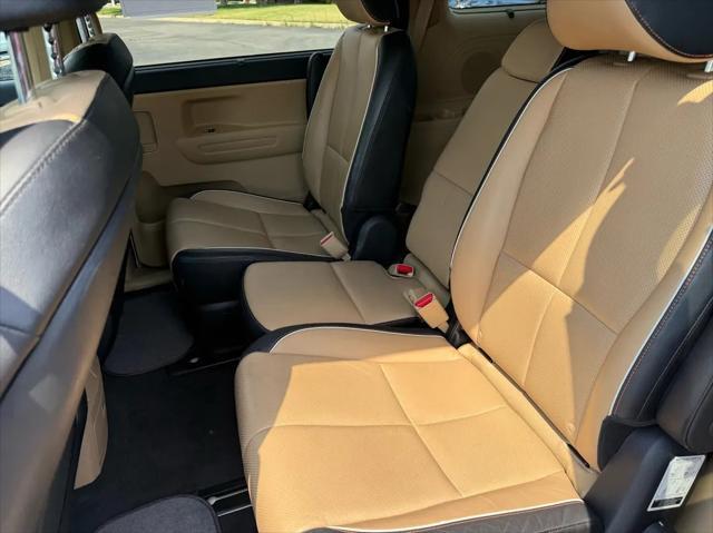 used 2018 Kia Sedona car, priced at $13,995