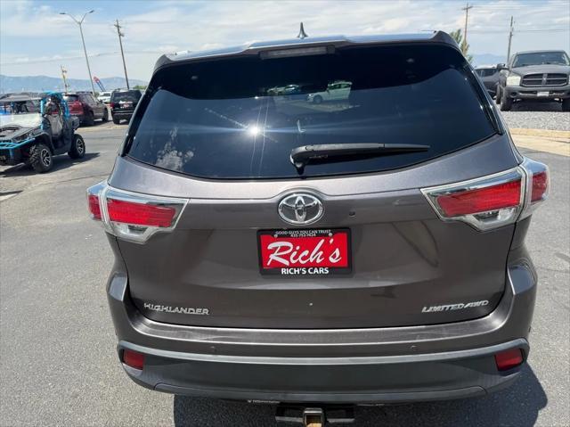used 2014 Toyota Highlander car, priced at $19,995