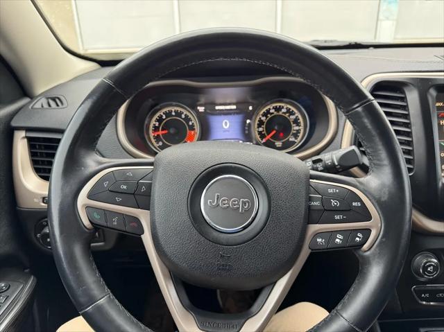 used 2014 Jeep Cherokee car, priced at $13,995