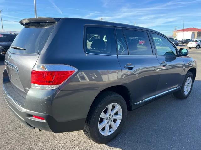 used 2012 Toyota Highlander car, priced at $15,995