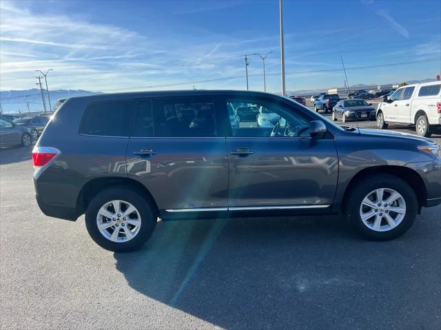 used 2012 Toyota Highlander car, priced at $15,995