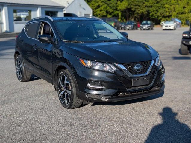 used 2020 Nissan Rogue Sport car, priced at $18,500