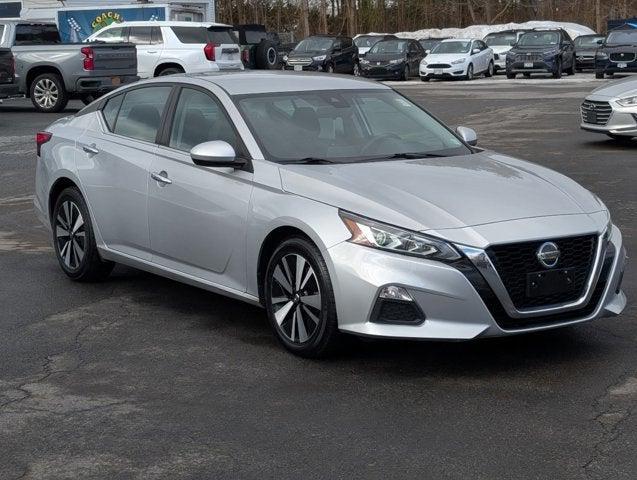 used 2022 Nissan Altima car, priced at $17,500