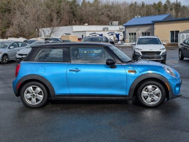 used 2018 MINI Hardtop car, priced at $12,700