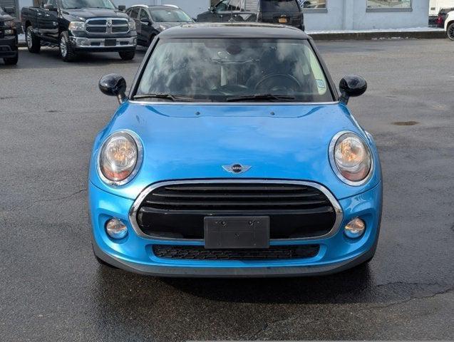 used 2018 MINI Hardtop car, priced at $12,700