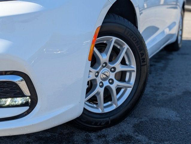 used 2021 Chrysler Pacifica car, priced at $21,000