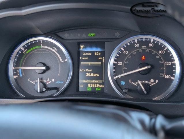 used 2019 Toyota Highlander Hybrid car, priced at $27,500
