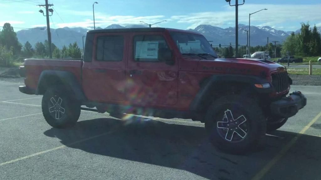 new 2024 Jeep Gladiator car, priced at $49,958