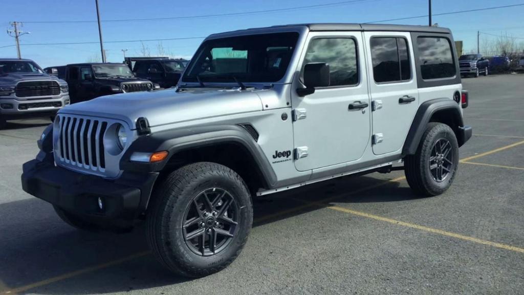 new 2024 Jeep Wrangler car, priced at $45,097