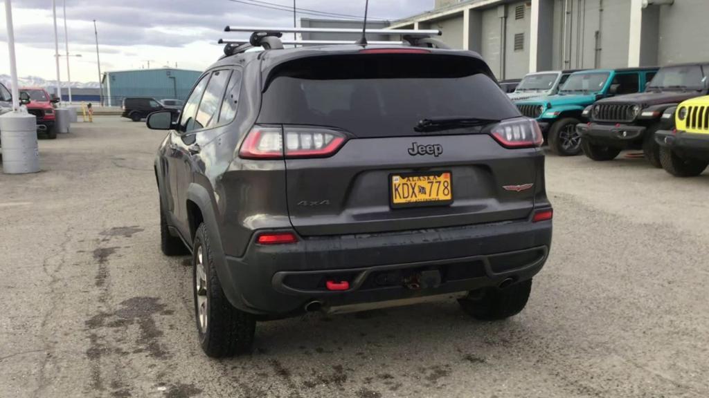 used 2019 Jeep Cherokee car, priced at $25,788