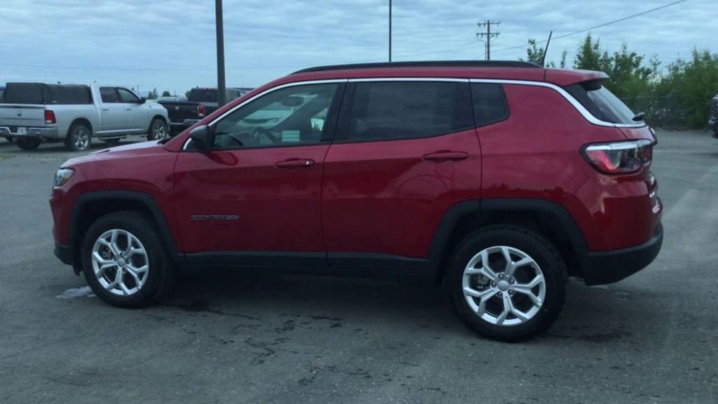 new 2024 Jeep Compass car, priced at $33,882