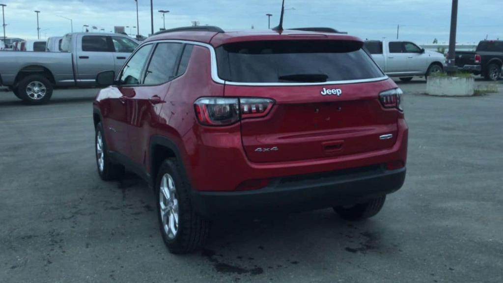 new 2024 Jeep Compass car, priced at $33,882