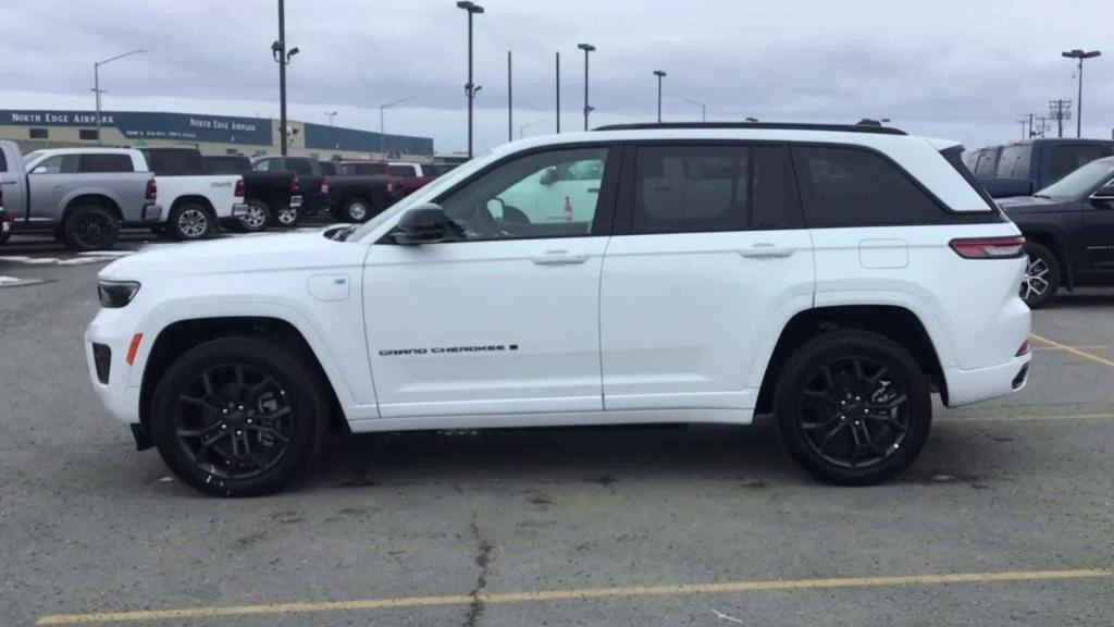 new 2024 Jeep Grand Cherokee 4xe car, priced at $58,191
