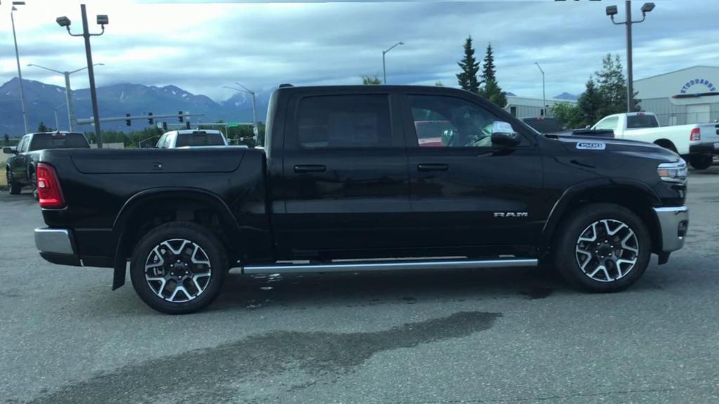 new 2025 Ram 1500 car, priced at $69,470