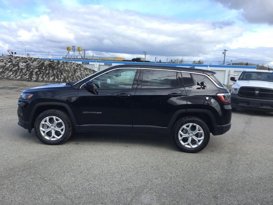 new 2024 Jeep Compass car, priced at $27,886