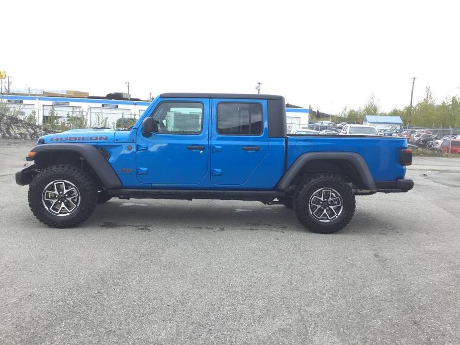 new 2024 Jeep Gladiator car, priced at $58,677