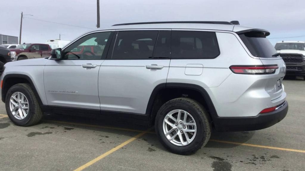 new 2024 Jeep Grand Cherokee L car, priced at $37,854