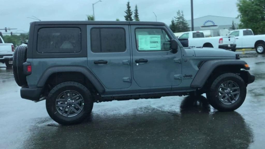 new 2024 Jeep Wrangler car, priced at $45,770