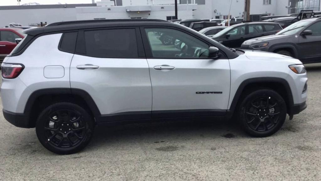 new 2024 Jeep Compass car, priced at $30,336