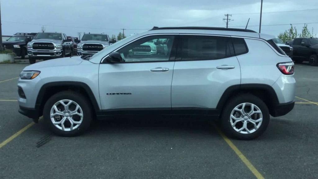 new 2024 Jeep Compass car, priced at $31,605