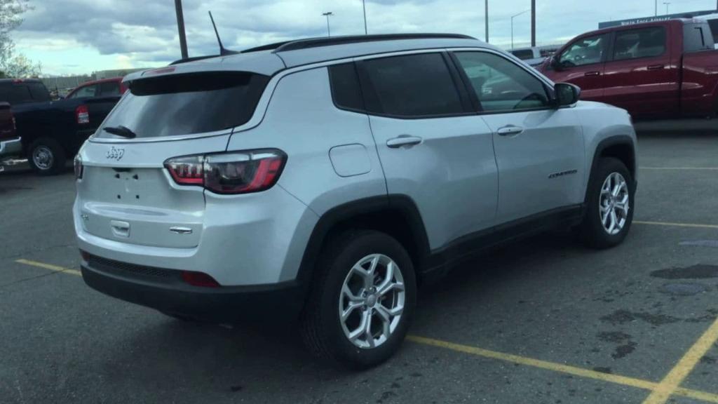 new 2024 Jeep Compass car, priced at $31,605