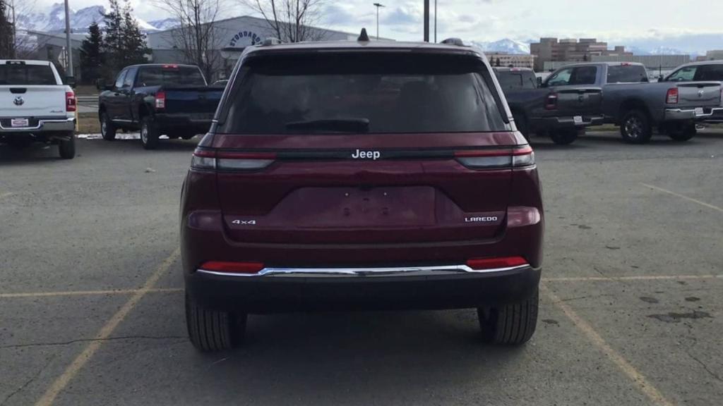 new 2024 Jeep Grand Cherokee car, priced at $41,966
