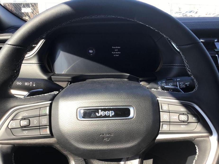 new 2024 Jeep Grand Cherokee L car, priced at $50,828