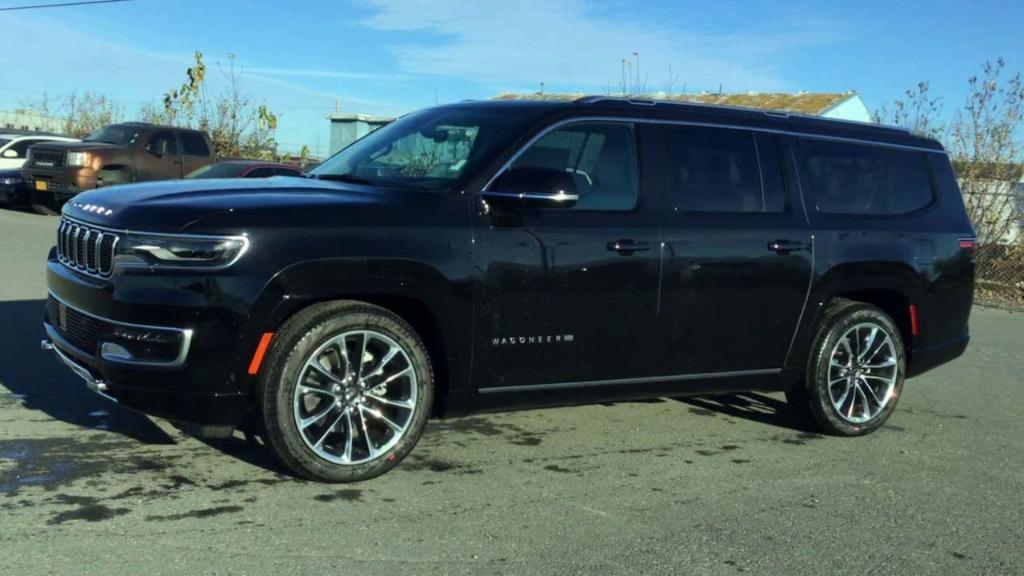 new 2023 Jeep Wagoneer L car, priced at $82,445