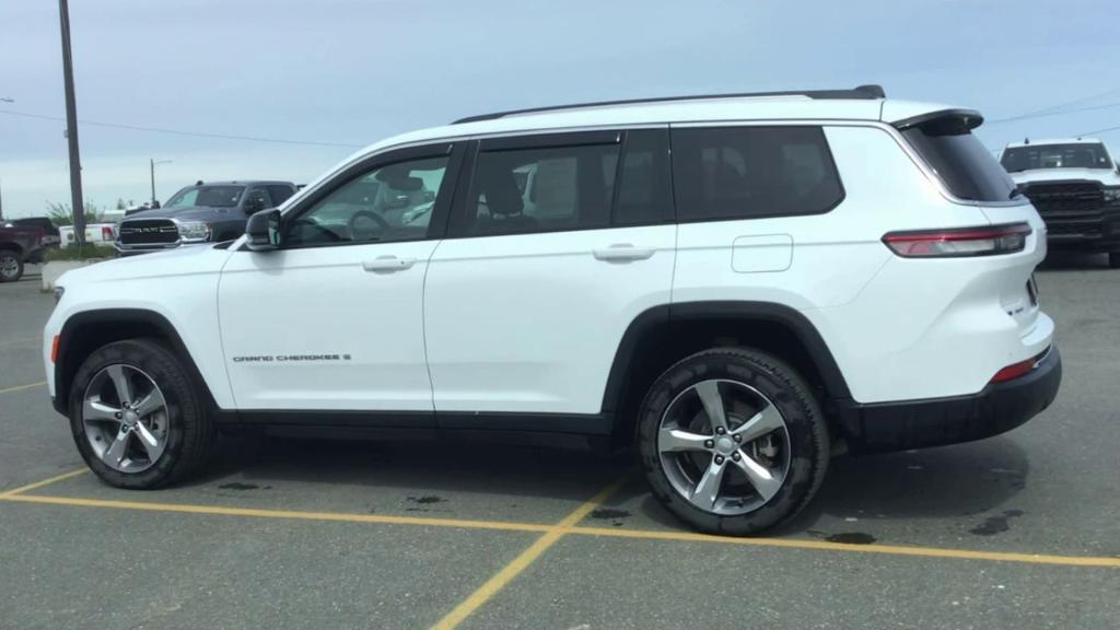 used 2022 Jeep Grand Cherokee L car, priced at $43,995