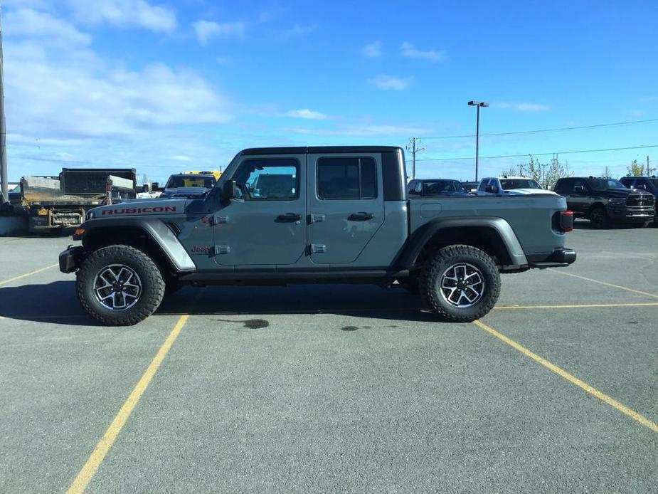 new 2024 Jeep Gladiator car, priced at $60,910
